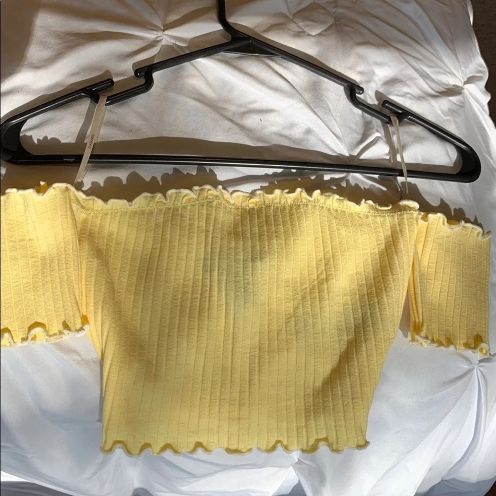 f21 yellow croptop